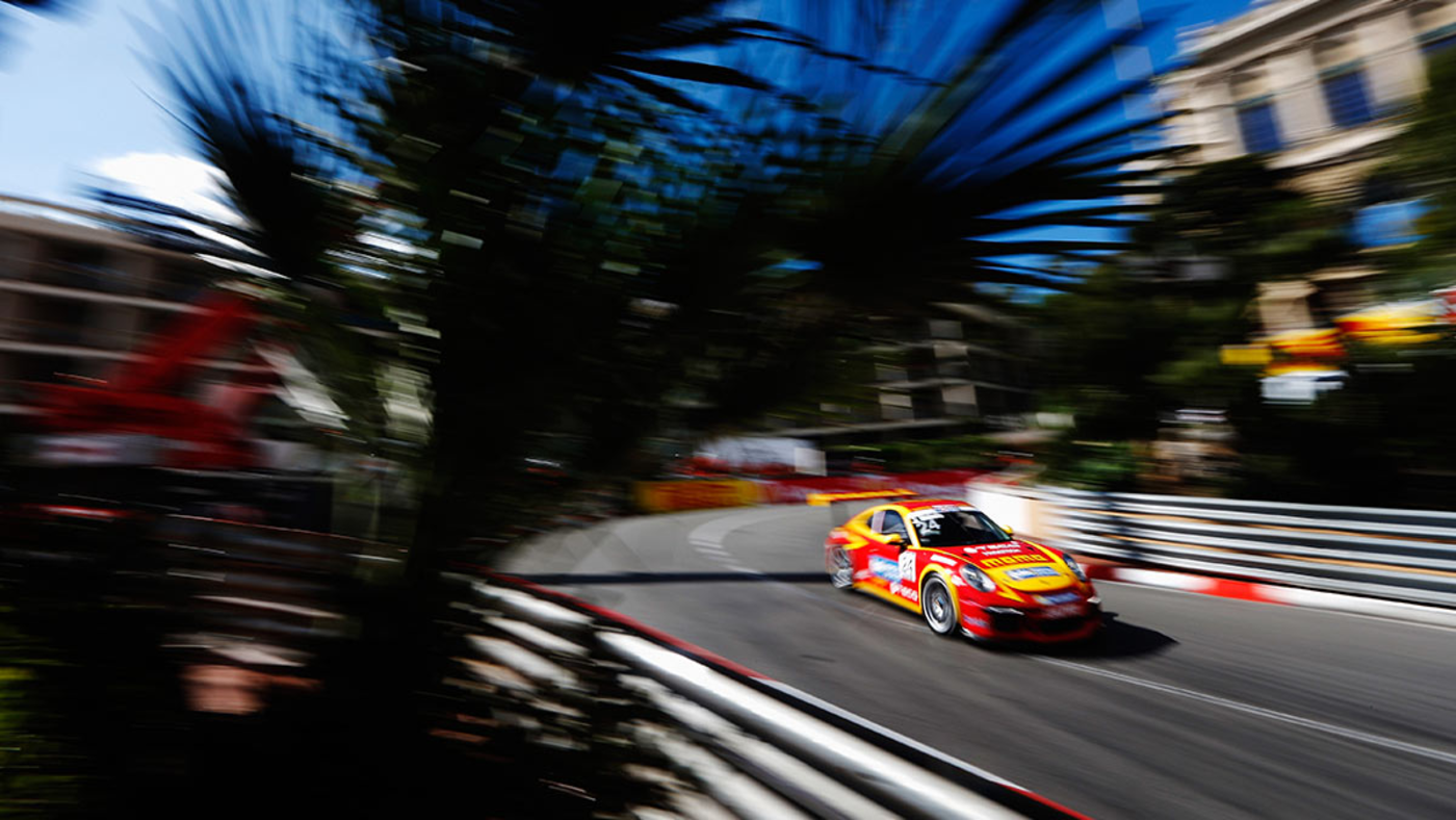 Porsche Mobil 1 Supercup